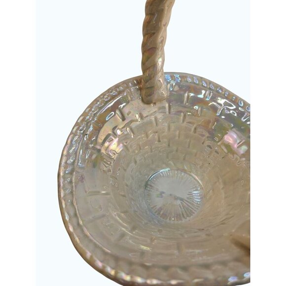 White Iridescent Ceramic Basket With Braided Handle Vintage Handmade - Picture 10 of 10